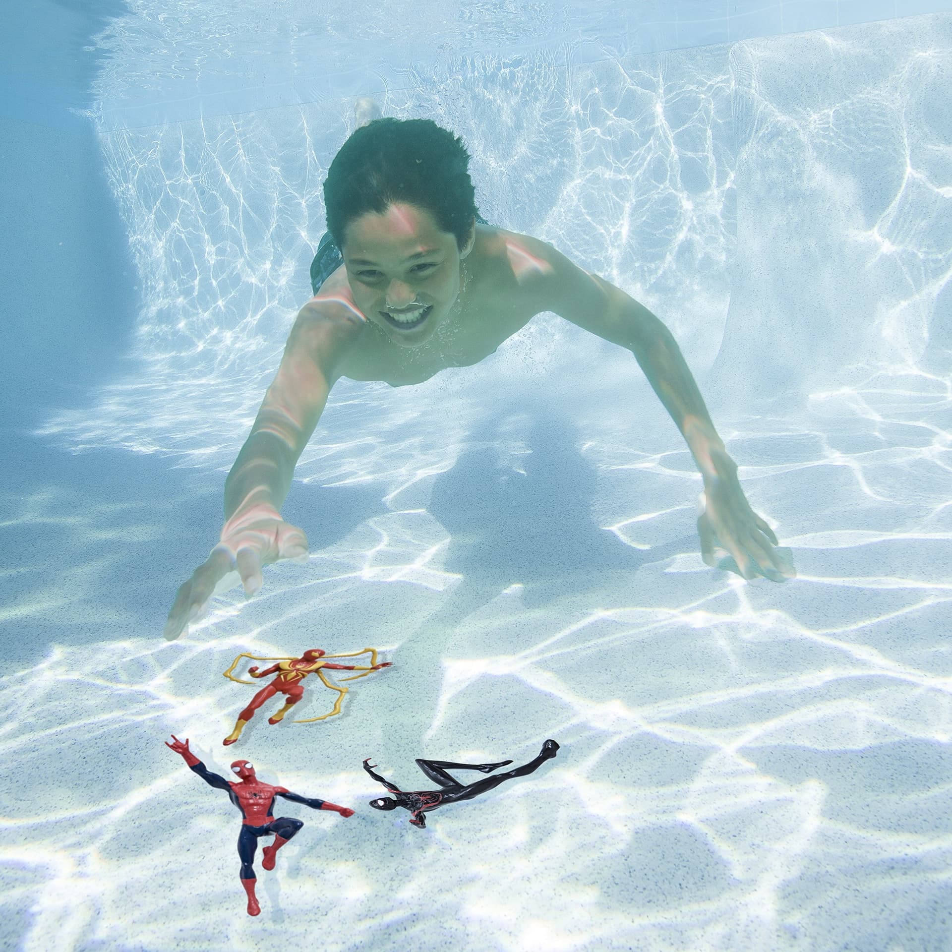 SwimWays Marvel Spider-Man Dive Characters thumbnail 3