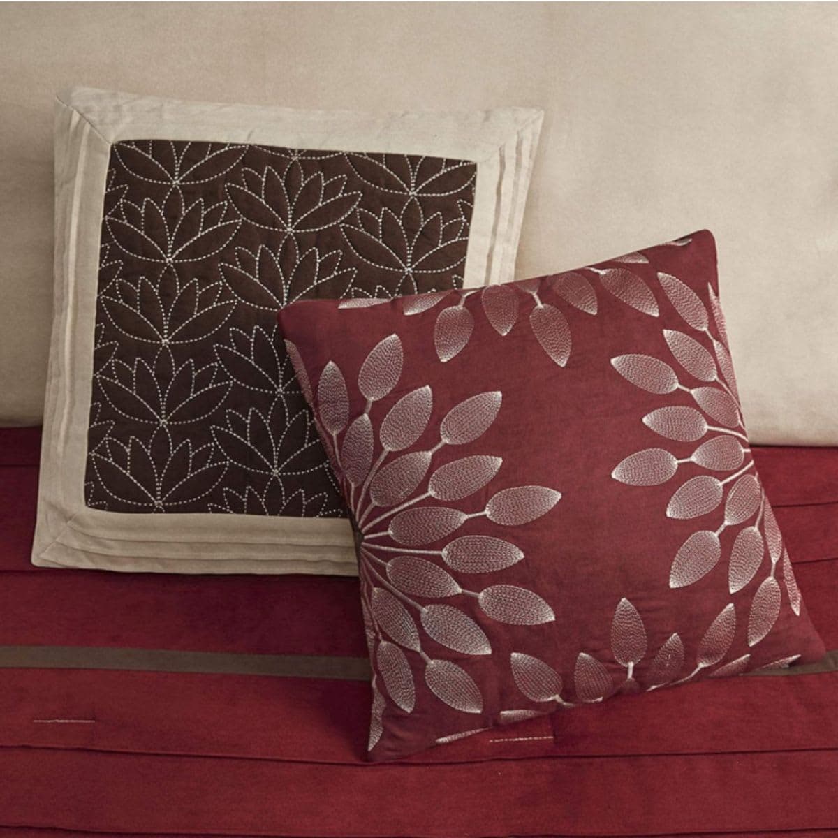 Madison Park Cozy Comforter Set-Luxury Faux Suede Design, Striped Accent, All Season Down Alternative Bedding, Matching Shams, Decorative Pillow, Red, California King (104 in x 92 in) thumbnail 4