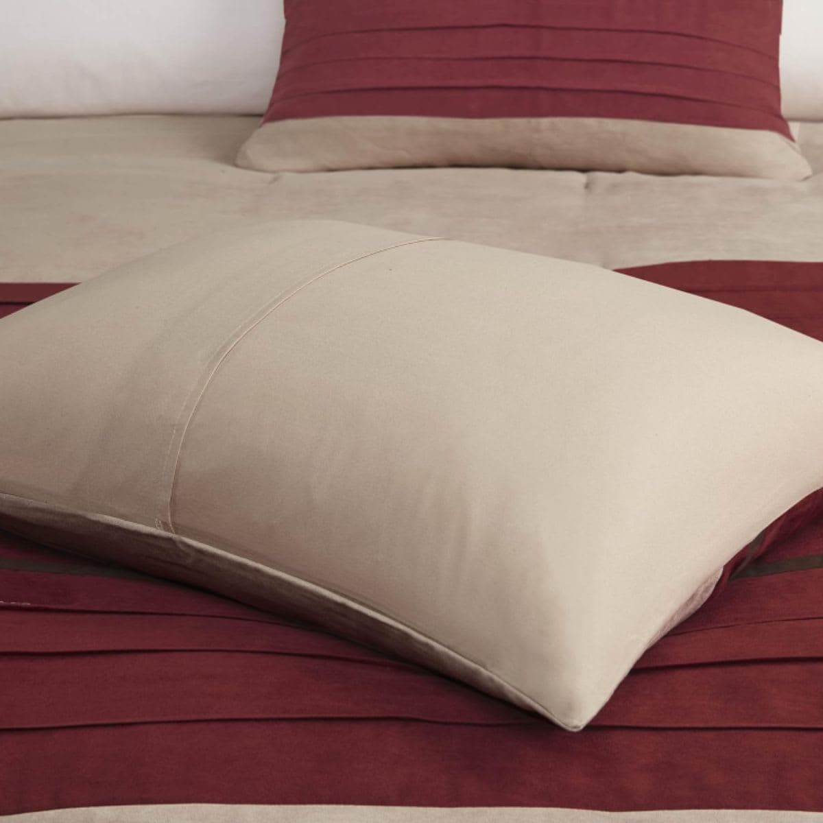Madison Park Cozy Comforter Set-Luxury Faux Suede Design, Striped Accent, All Season Down Alternative Bedding, Matching Shams, Decorative Pillow, Red, California King (104 in x 92 in) thumbnail 8