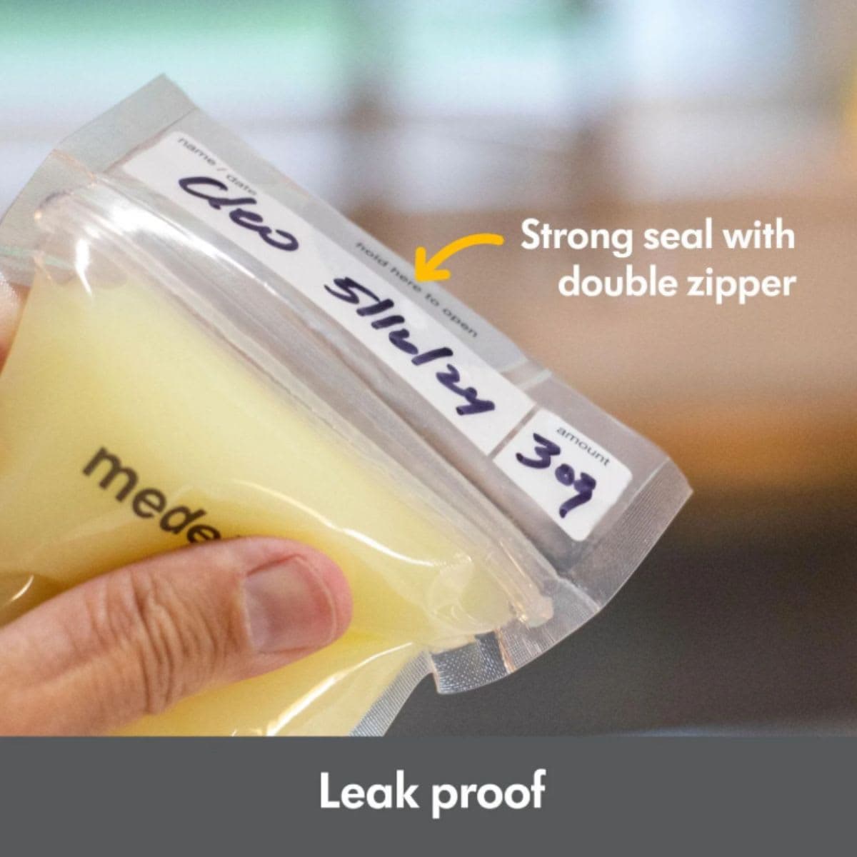 Medela Breastmilk Storage Bags 100 Pack thumbnail 4