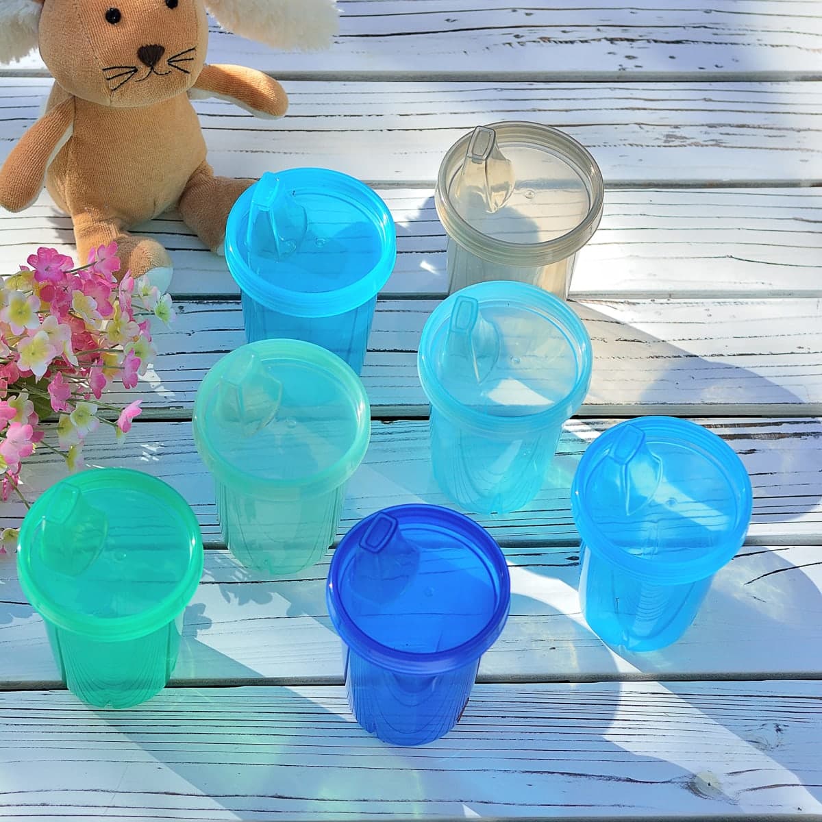 Youngever 7 Pack Kids Sippy Cups for Infant, Toddler, 7 Coastal Colors, Plastic, BPA Free thumbnail 4