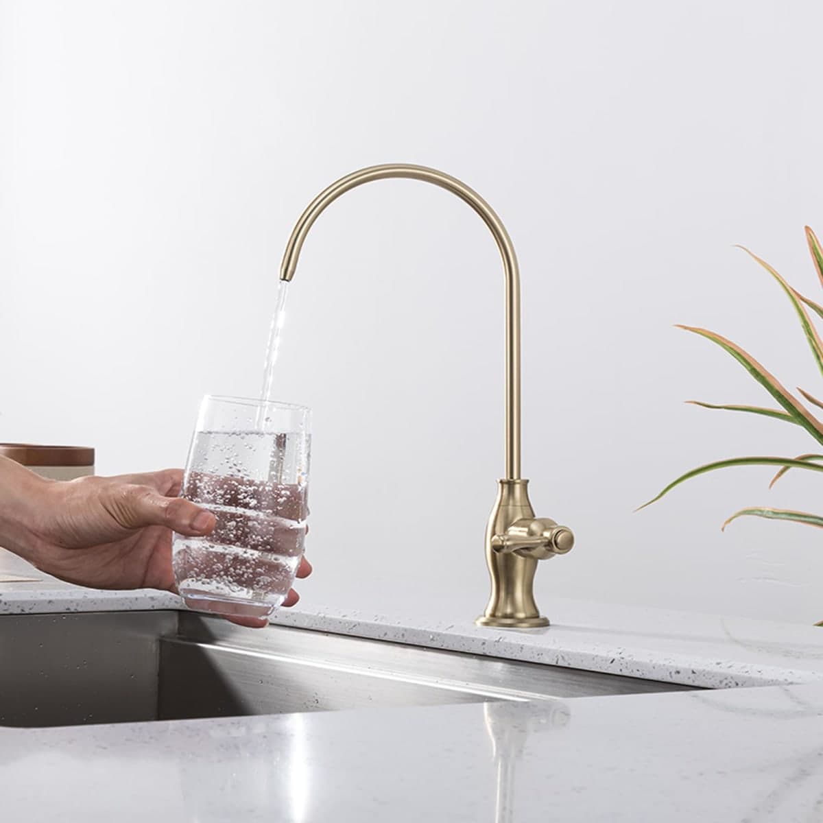 Delle Rosa Brushed Gold Drinking Water Faucet, Non-Air Gap Stainless Steel Kitchen Water Filter Faucet, Classical Water Filtration Faucet for Under Sink Water Filter System Brushed Gold（Light Gold） thumbnail 2