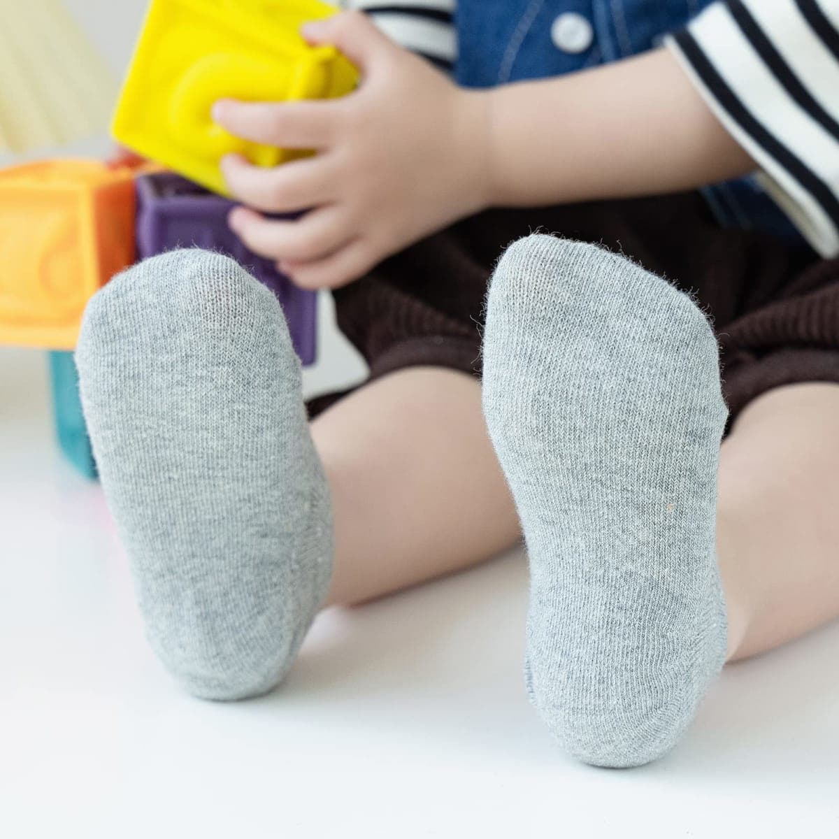 JORMATT Toddler No Show Socks Little Girls Boys Cotton Socks Anti Slip Low Cut Ankle Socks With Grips (6-12 Pairs), 6 Pairs, Black+white+grey, 3-4T thumbnail 4
