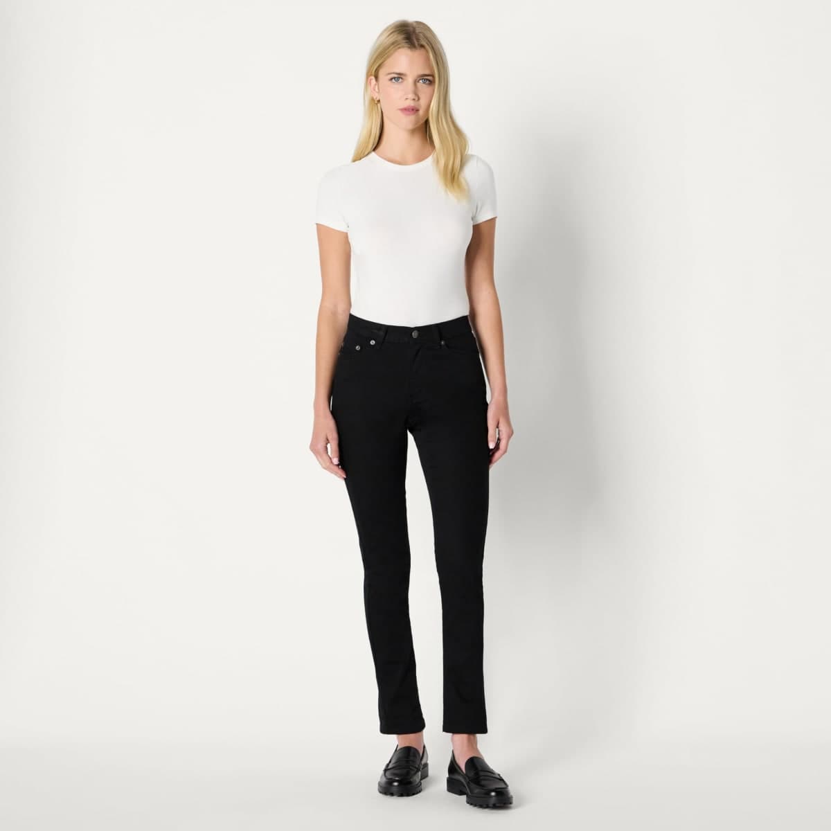 Amazon Essentials Women's Medium Stretch Slim-Fit Mid-Rise Straight Leg Jean, Black, 4 thumbnail 3