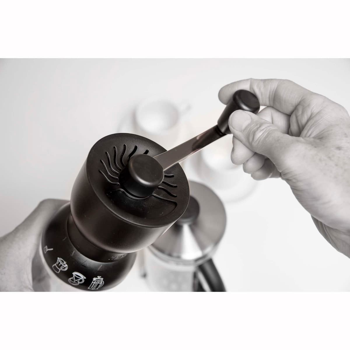 Aerolatte Precision Burr Coffee Grinder, Glass with Ceramic Mechanism, 1-Cup Capacity thumbnail 5
