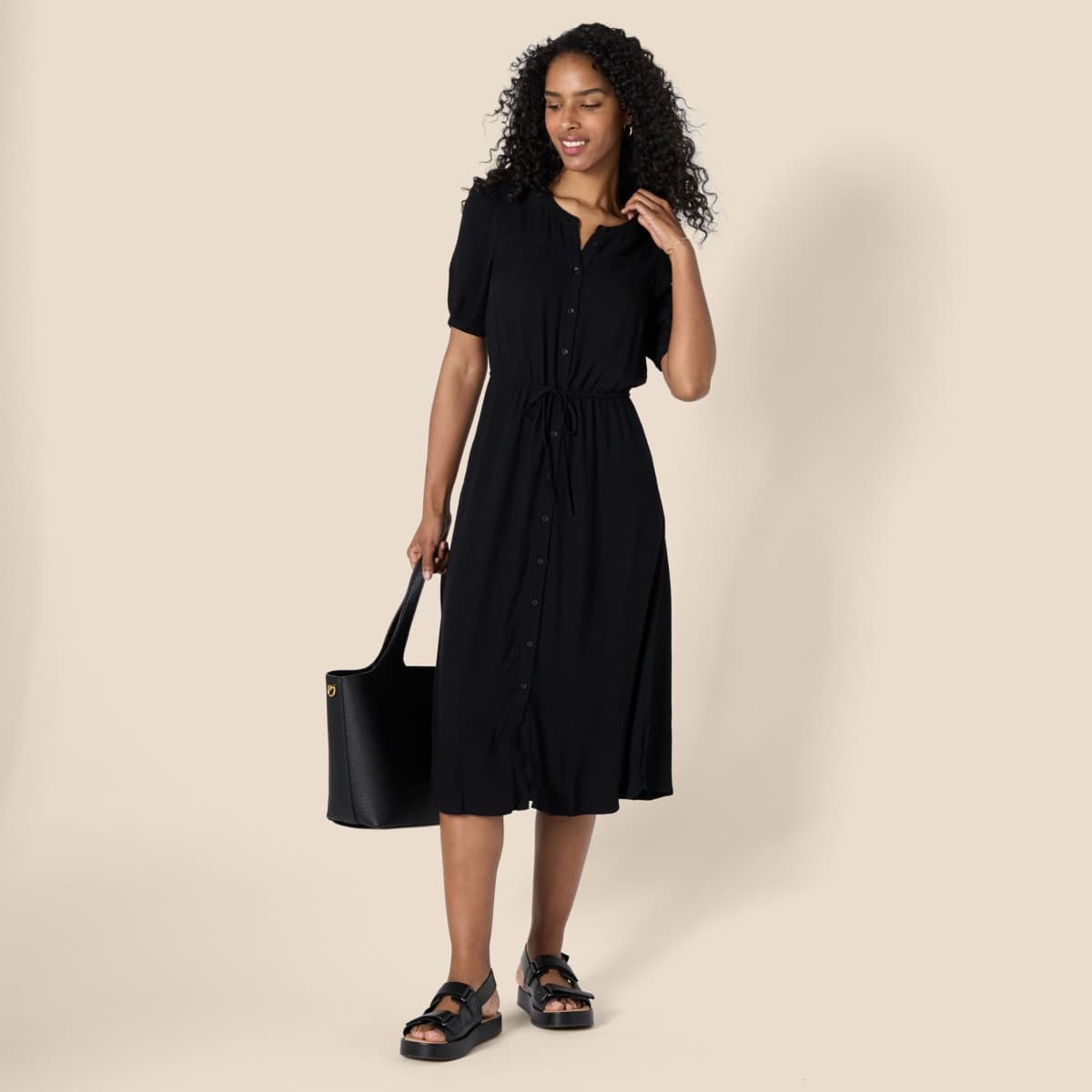 Amazon Essentials Women's Relaxed Fit Half-Sleeve Waisted Midi A-Line Dress, Black, Medium thumbnail 4