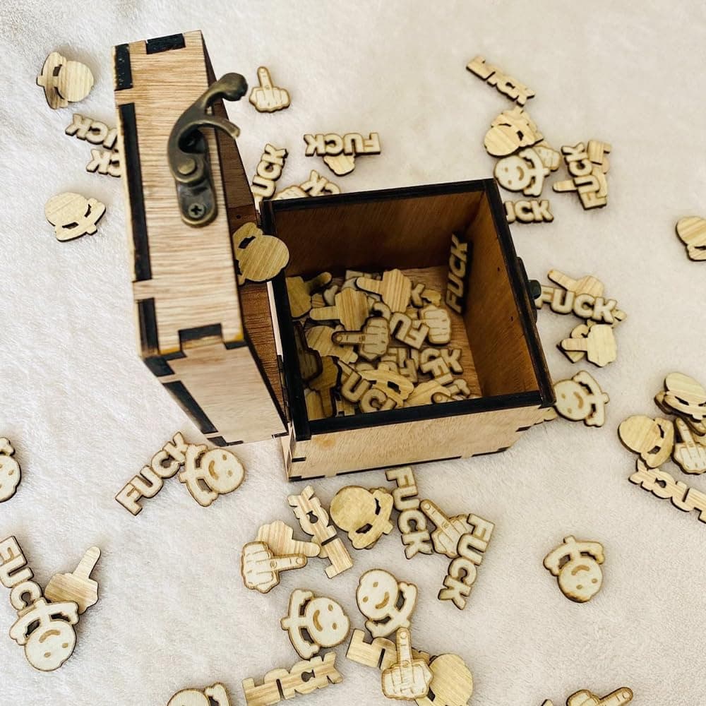 Momapopup - New / Open Box | Collectible Toys thumbnail 2