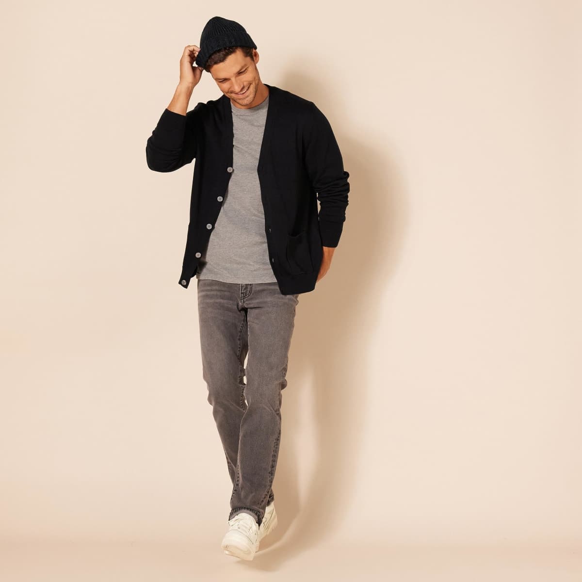 Amazon Essentials Men's Cotton Cardigan Sweater, Black, Large thumbnail 4