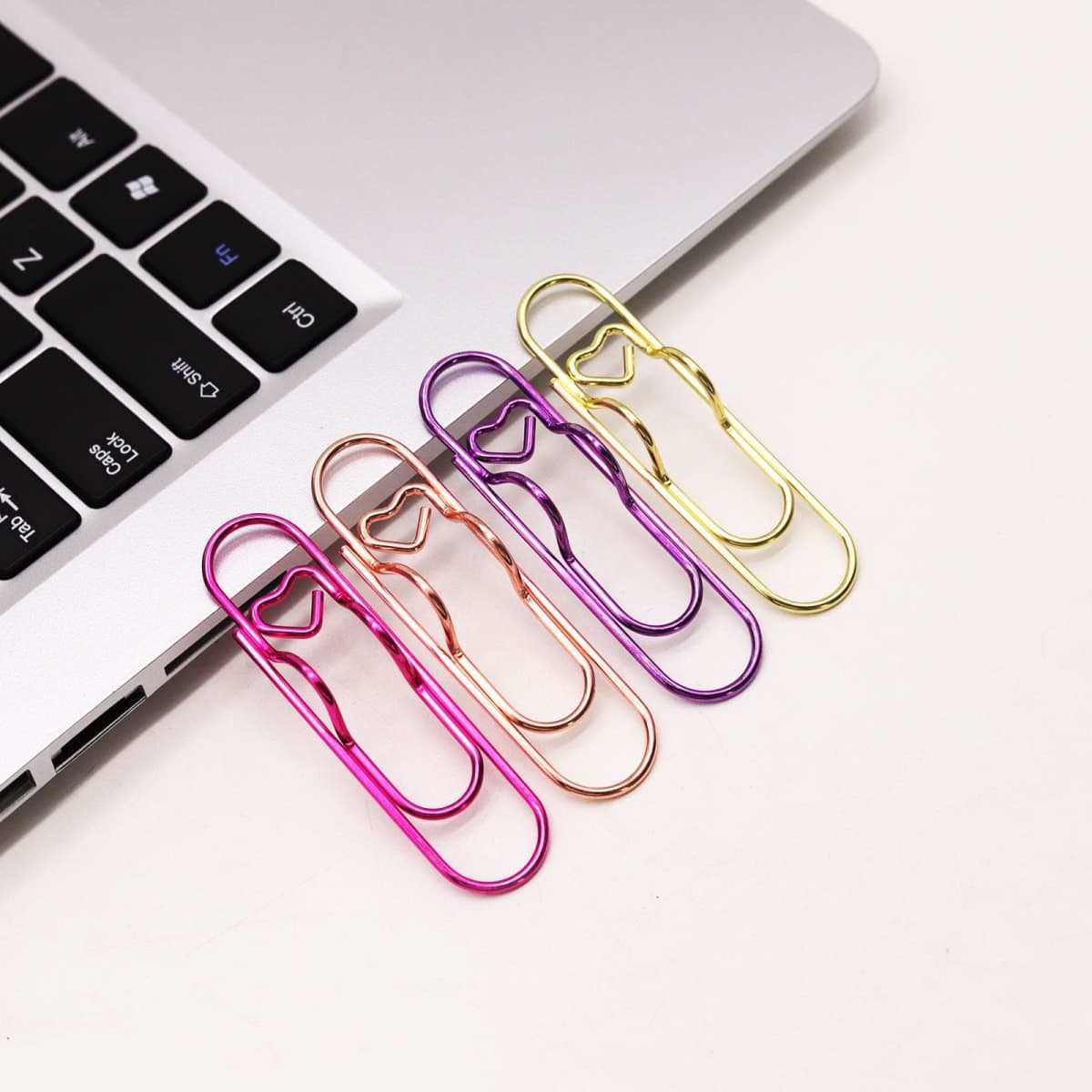 NELJIBEHU 12 Pcs Metal Pen Holder Clips for Notebook, Planner Accessories, 2.8-Inch Jumbo Heart Paper Clips thumbnail 3
