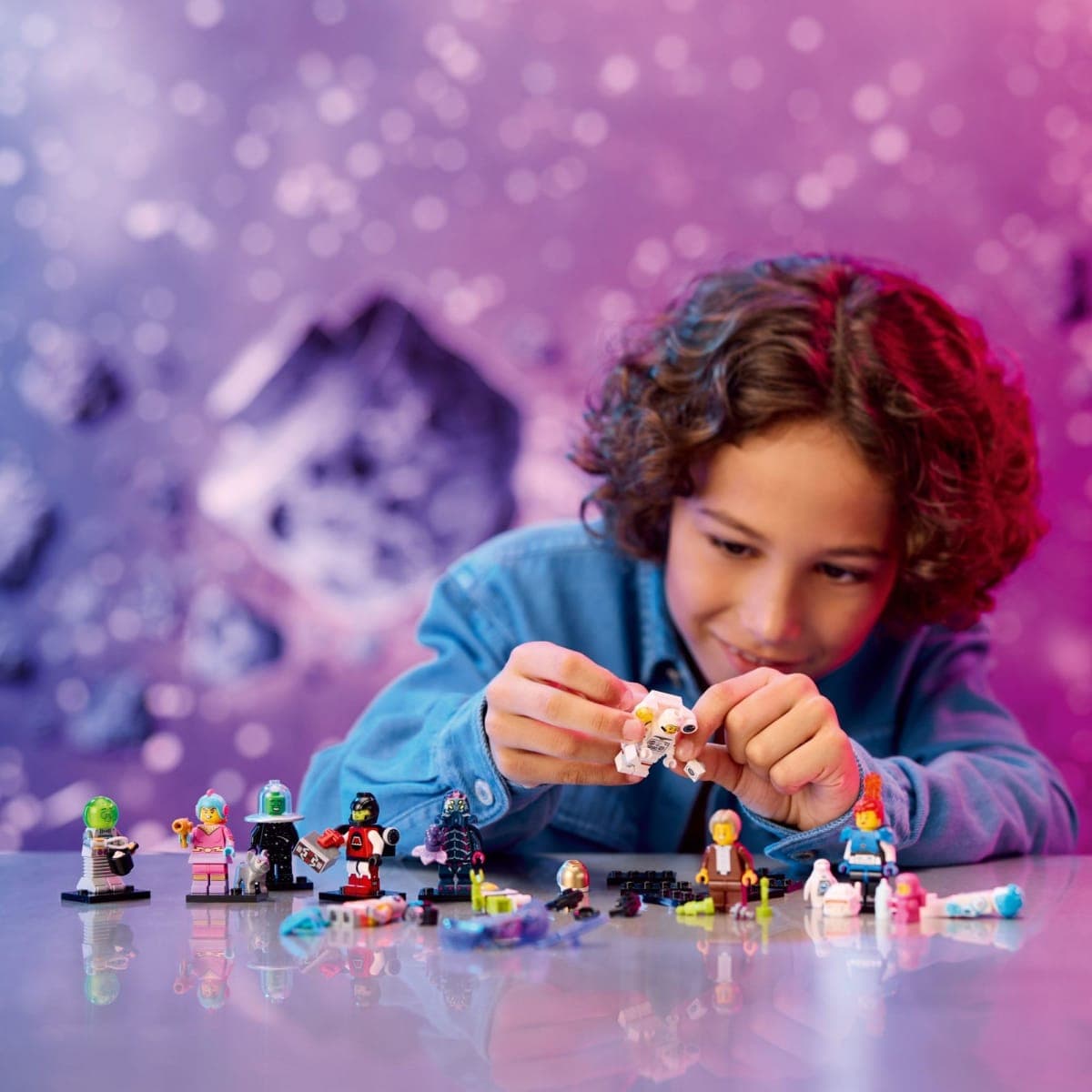Lego Minifigures - Series 26 - Space - 12 to Collect - Limited Edition Collectible Building Kit - New 2024 thumbnail 3