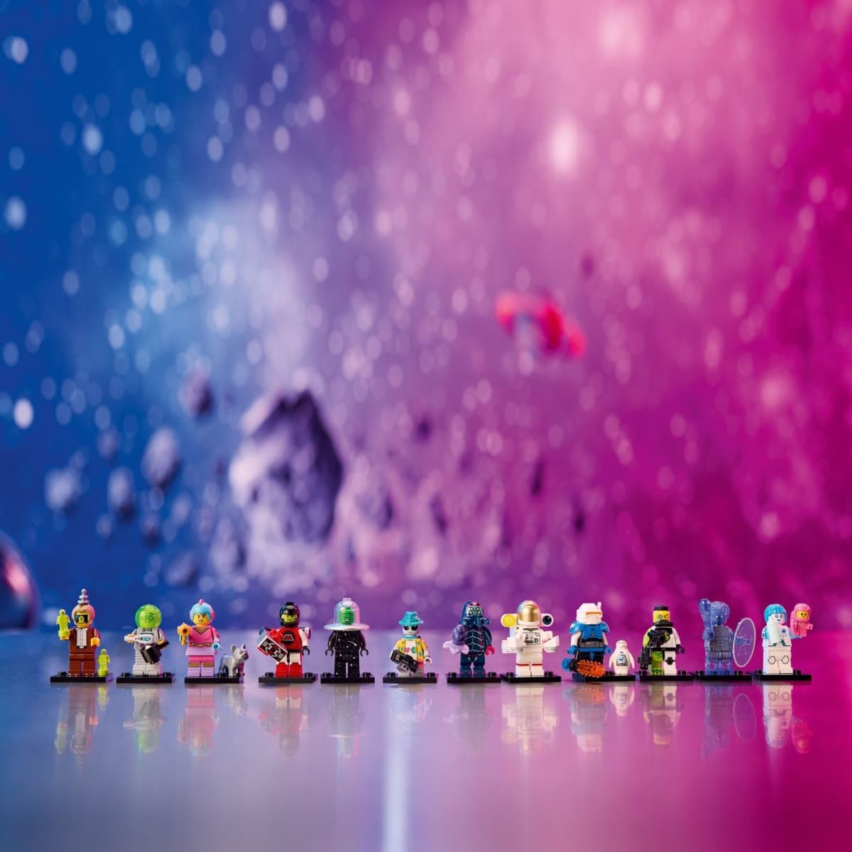 Lego Minifigures - Series 26 - Space - 12 to Collect - Limited Edition Collectible Building Kit - New 2024 thumbnail 4