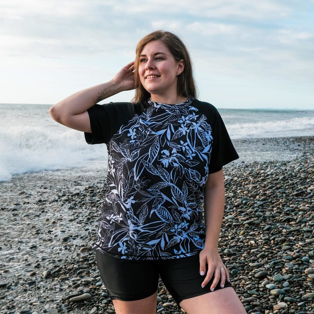 Inno Women's Plus Size 2 Piece Rash Guard Swimsuits Short Sleeve with Boyshorts UPF 50+ Surfing Swimwear, Floral 11, 2X thumbnail 3