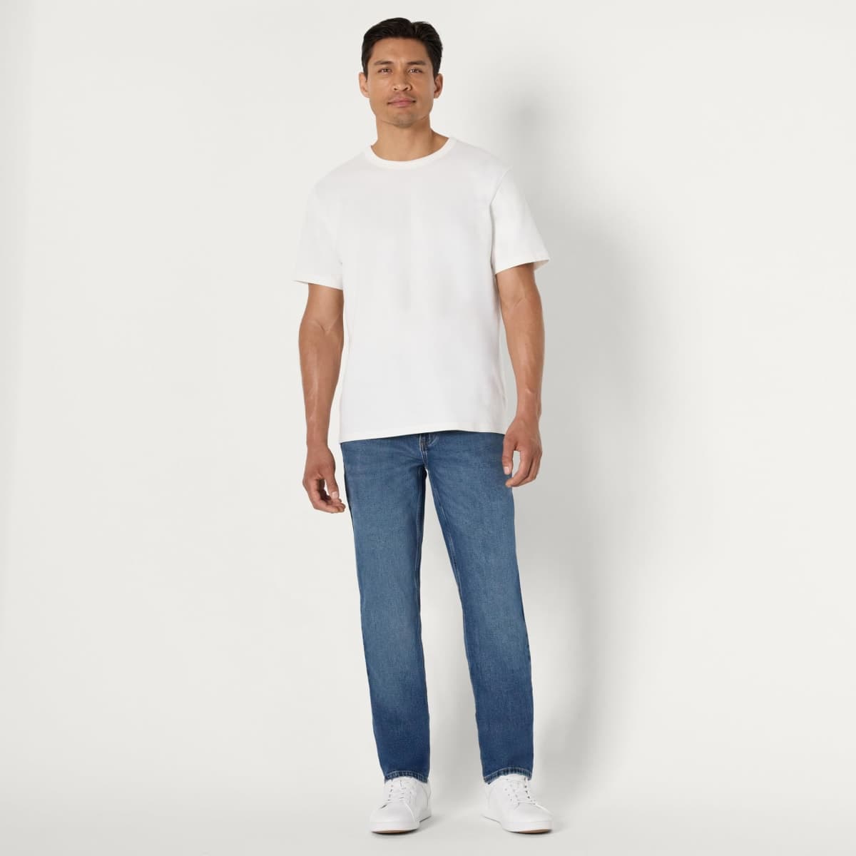 Amazon Essentials Men's Low Stretch Slim Straight Jean, Stone Medium Wash, 32W x 28L thumbnail 3