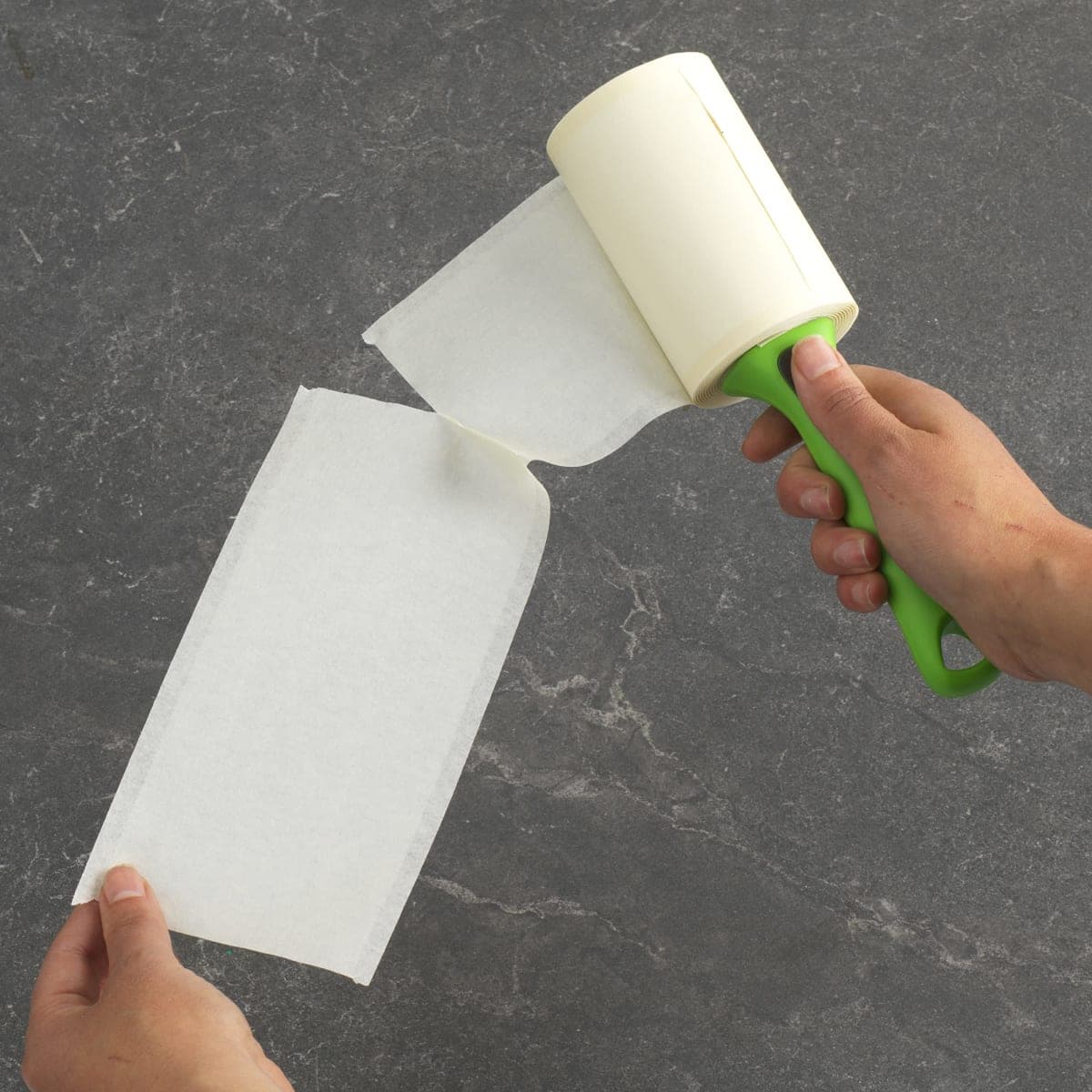 Evercare Pet Lint Roller 100 Layer 2 Pack, 200 Total Layers thumbnail 4