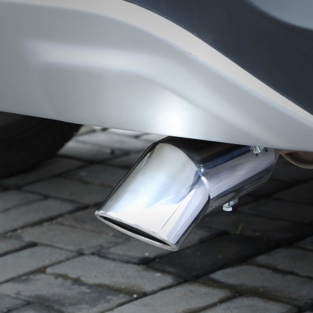 Exhaust tip - to Fit 2.75 to 3 Inch Exhaust Tail Pipe Diameter- Stainless Steel to give Chrome Effect - Car Muffler Tips thumbnail 4