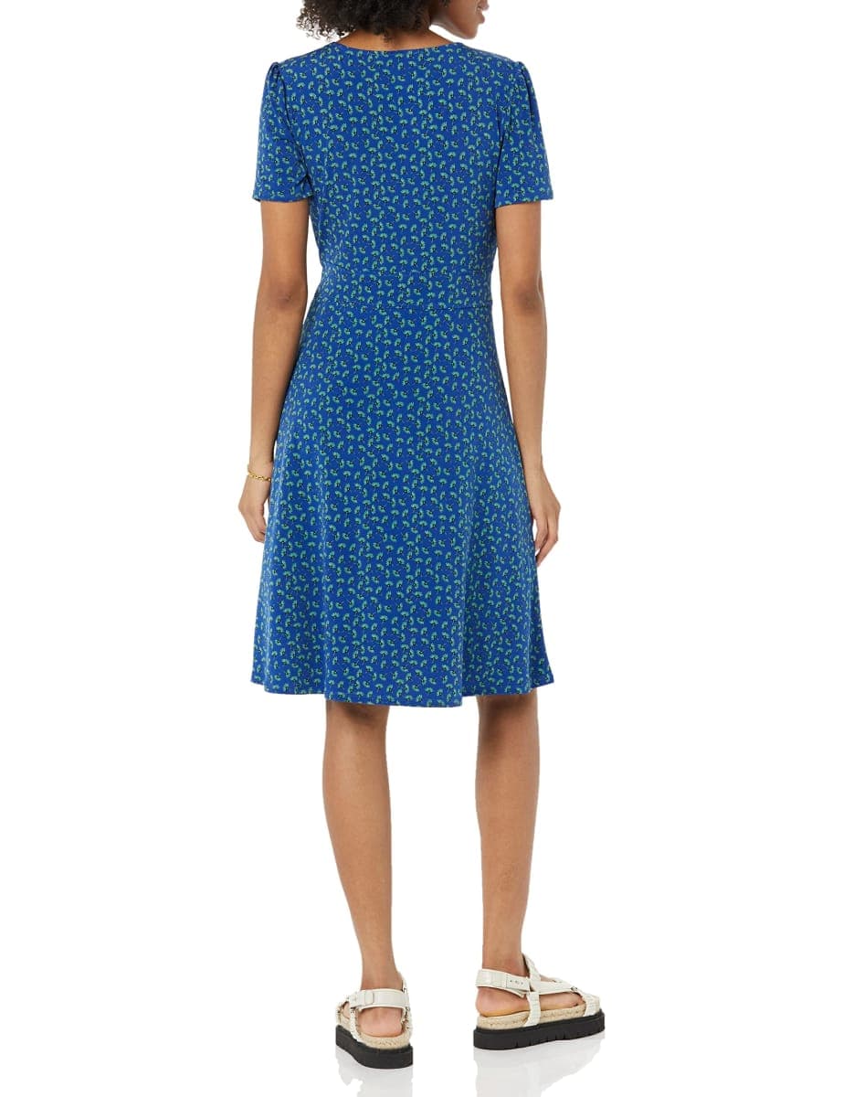 Amazon Essentials Women's Short Sleeve V-Neck Gathered Fit and Flare Dress, Bright Blue Floral, X-Large thumbnail 2
