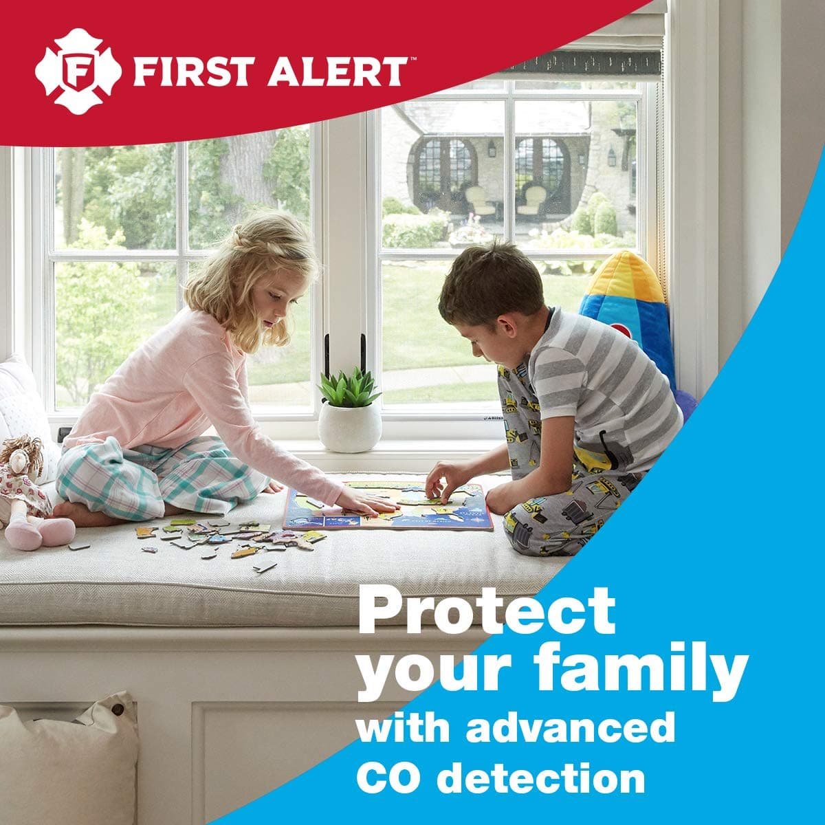 First Alert CO400 Battery Powered Carbon Monoxide Alarm thumbnail 2
