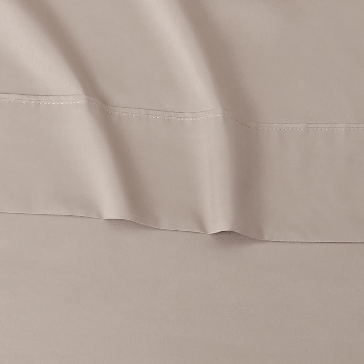 Amazon Basics Lightweight Super Soft Cooling, Easy Care Breathable Wrinkle Free Microfiber Comfortable 4-Piece Bed Sheet Set with 36cm Deep Pockets, Queen, Taupe, Solid thumbnail 4