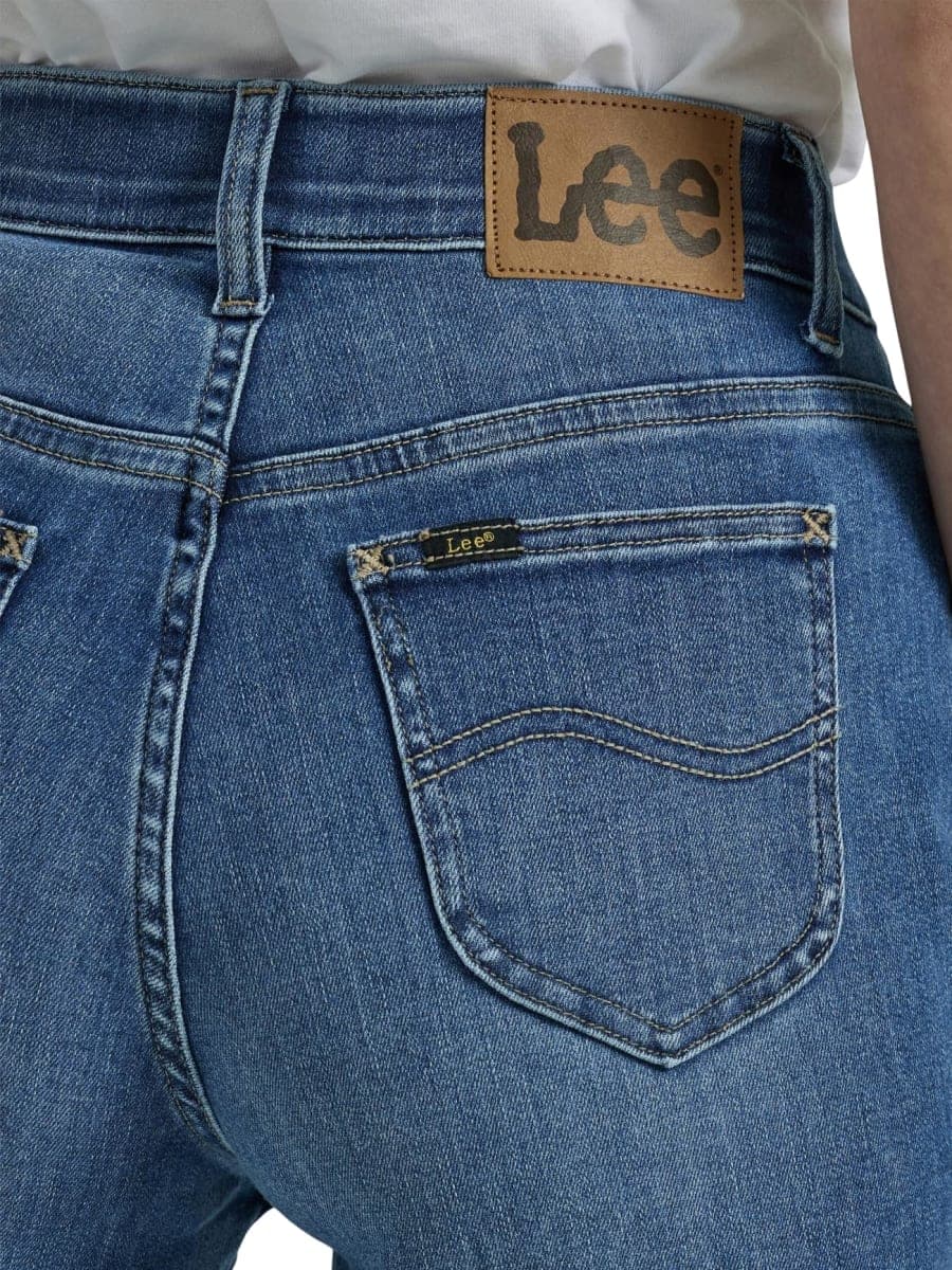 Lee Women's Petite Ultra Lux Comfort with Flex Motion Bootcut Jean, Indigo Facet, 16 Short thumbnail 3