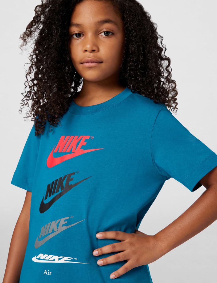 Nike Boys' Kids' NSW Tee, Green Abyss, X-Large thumbnail 4