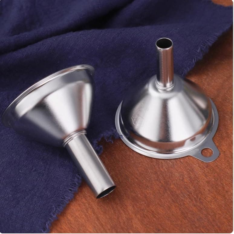3PCS Kitchen Funnels for Filling Bottles,Stainless Steel Funnels, Kitchen Funnel Set for Essentail Oil, Spices, Flask, Perfume,Dry Ingredients Powde thumbnail 4