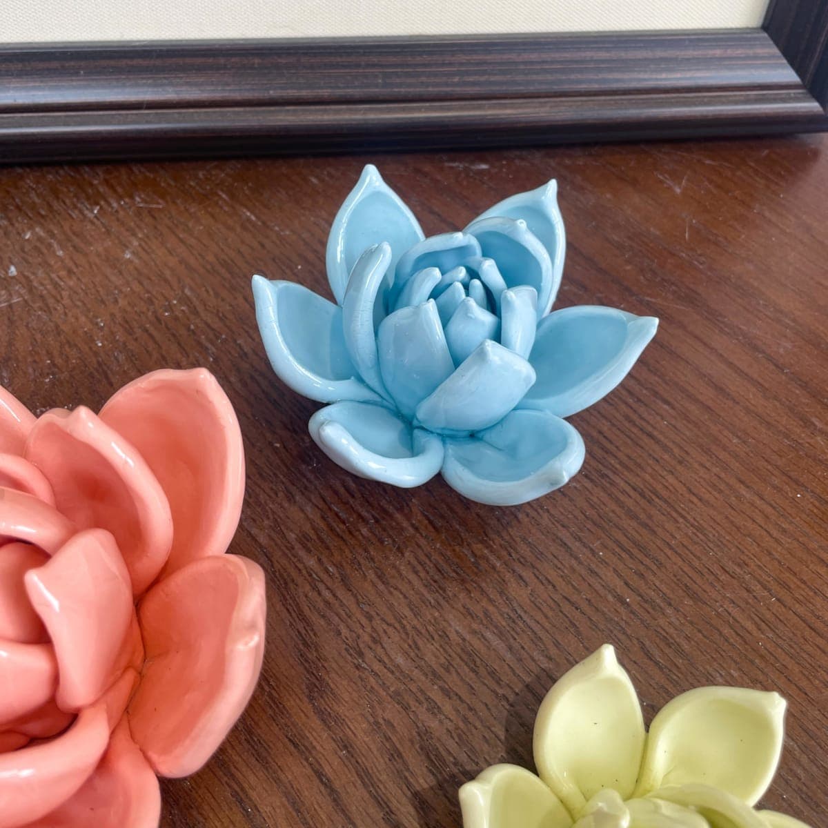 Bi-Sonic Lee Crape Myrtle, 3.6" Handmade Ceramic Flower Wall Decoration, Hanging Sculpture, Wall Hanging Artificial Flowers,Home Decor (Light Blue) thumbnail 4