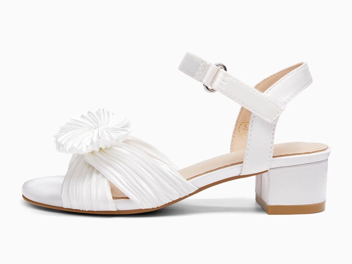 Coutgo Girls Sandals Bow Open Toe Chunky Low Heel Dress Shoes Flower Girl Wedding Party Shoes, White, 3 Big Kid thumbnail 4