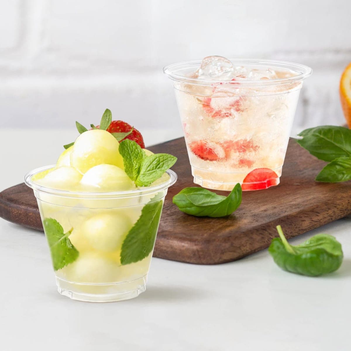 Dealusy 100 Pack 9 oz Clear Plastic Cups, Sturdy & Food Safe Disposable Cups, Clear Cups Plastic Cups for Party, Plastic Wine Cups Cocktail Cups Punch Cups thumbnail 5