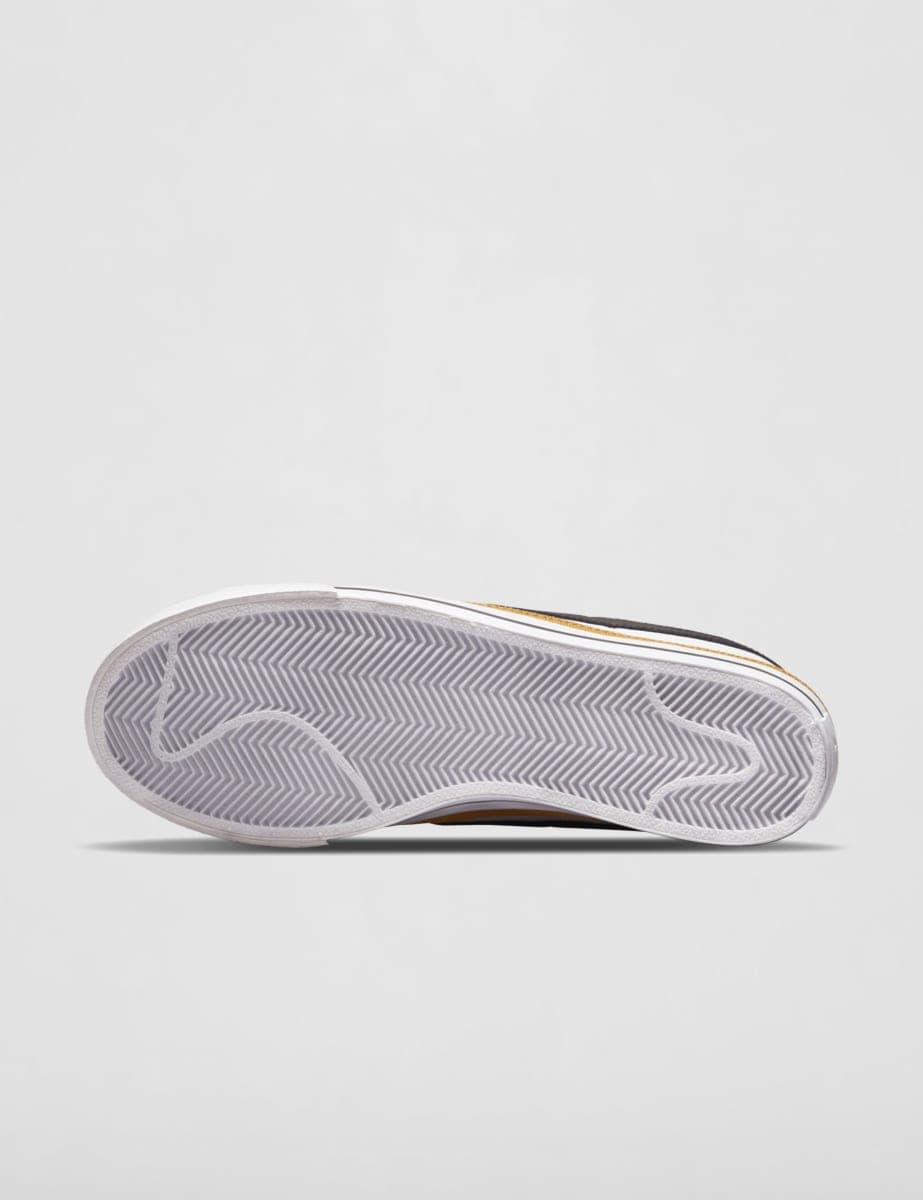 Nike Women's Court Legacy Next Nature Shoes, White/Black-Desert Ochre-Team Orange, 9 thumbnail 4