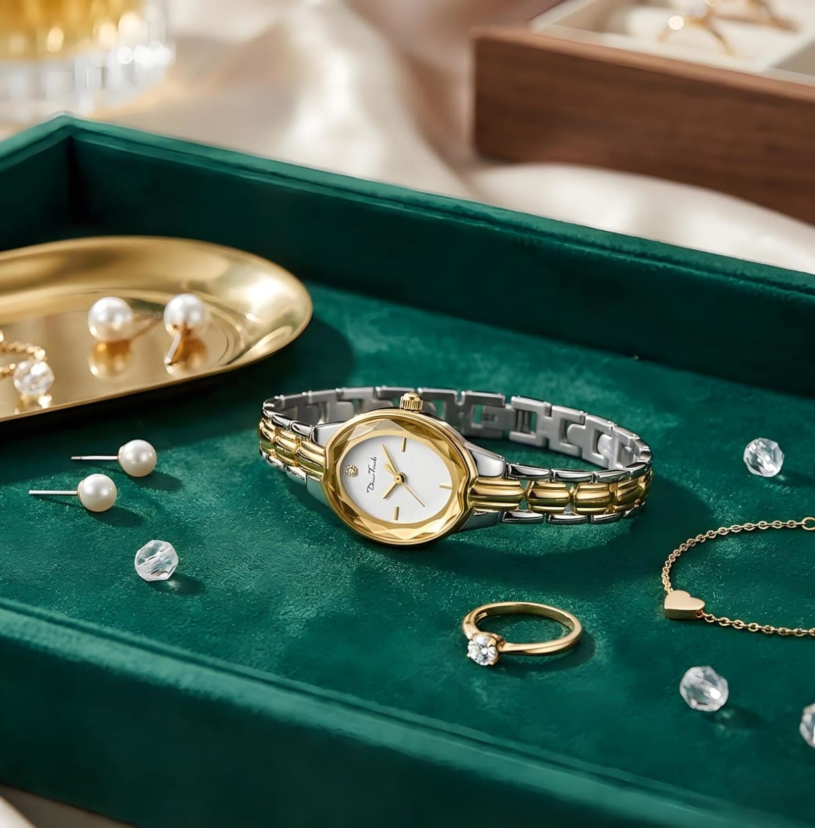 Diaofendi Gold Watches for Women Easy Read Ladies Quartz Wrist Watches with Small Vintage Bracelet, Silver shell-silver thumbnail 4