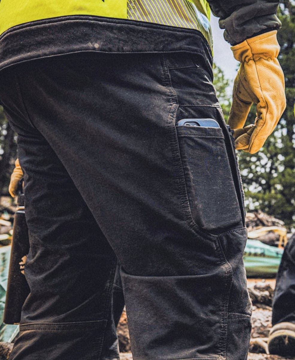 TRUEWERK Men's T2 WerkPant - Three-Season Work Pants, 4-Way Stretch, Black, 38W x 36L thumbnail 2