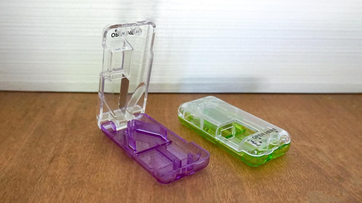 Ezy Dose Pill Cutter & Splitter, Built-in Pill Dispenser, Purple thumbnail 3