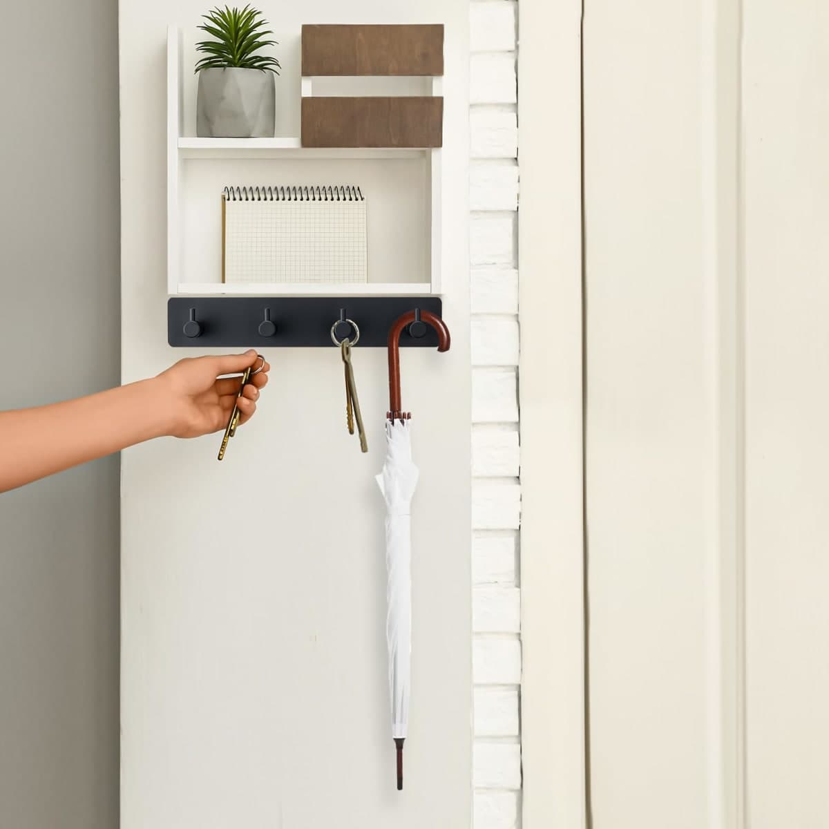 Yunzt Key Holder with 4 Hooks,Adhesive Key Hanger Organizer for Wall Mount thumbnail 3