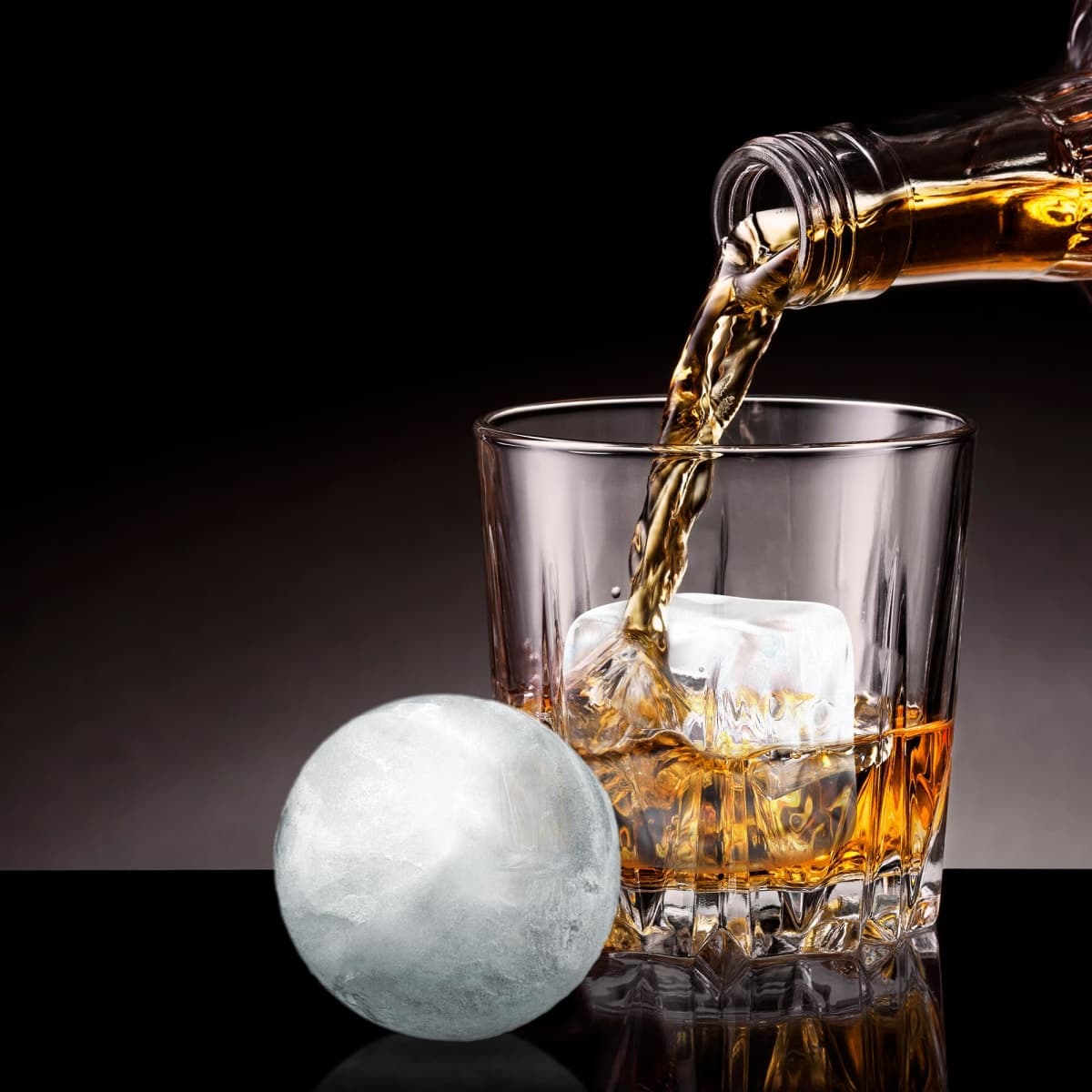 Zulay Set of 2 Silicone Large Ice Cube Trays For Cocktails - Large Ice Cube Tray & Whiskey Ice Mold For Sphere & Square Shaped Ice - BPA Free Whisky Ice Ball Mold For Bourbon, Scotch & More (Black) thumbnail 5