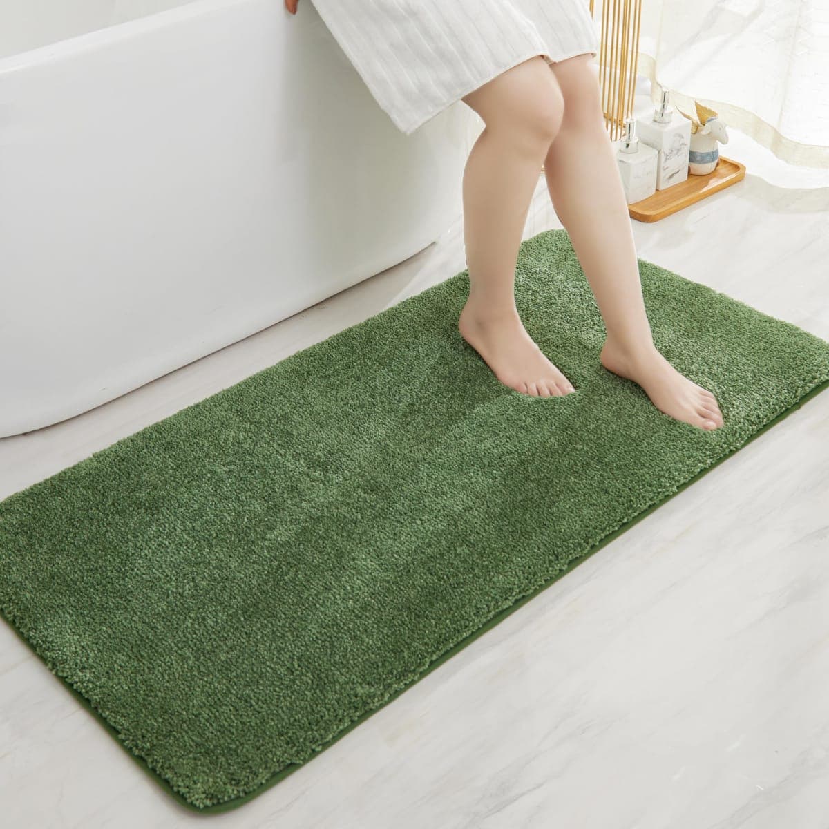 COSYHOMEER Extra Thick Bath Rugs for Bathroom Non Slip Bath Mat 24x48 Green — image 1
