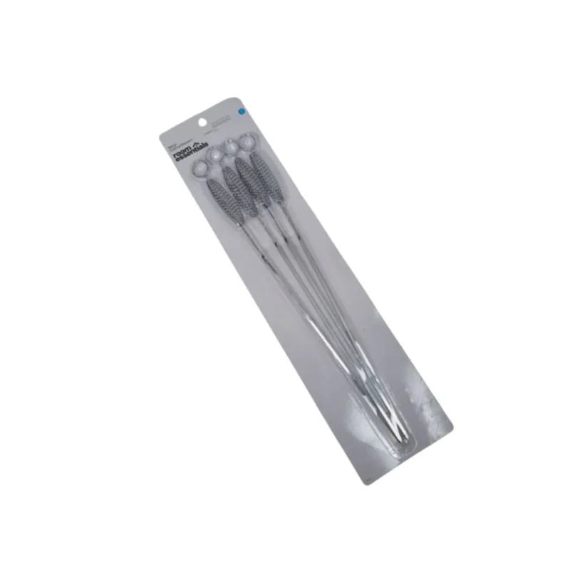 Four Room Essentials metal grilling skewers, 18.74 inches long, perfect for grilling vegetables, meat, and kebabs.