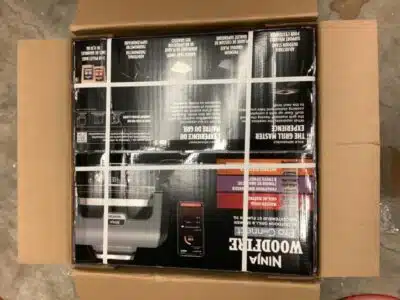 Ninja Woodfire Grill & Griddle Plate, Compatible with OG800 and OG900 Series, 2-in-1 Grill and Griddle Functionality, Ceramic, Nonstick Coating, Black, 285HY901C (Canadian Version)