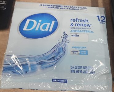 Dial Antibacterial Bar Soap, Refresh & Renew in 4 oz bars