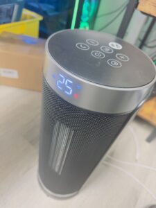 Dreo Ceramic 16 inch fixture professional product photography