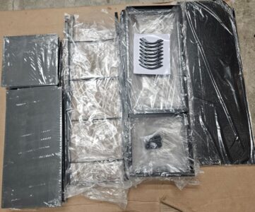 Logitech Wireless Mouse M185 in black with USB receiver