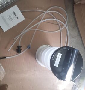 Vevor fluid extractor in professional product photography