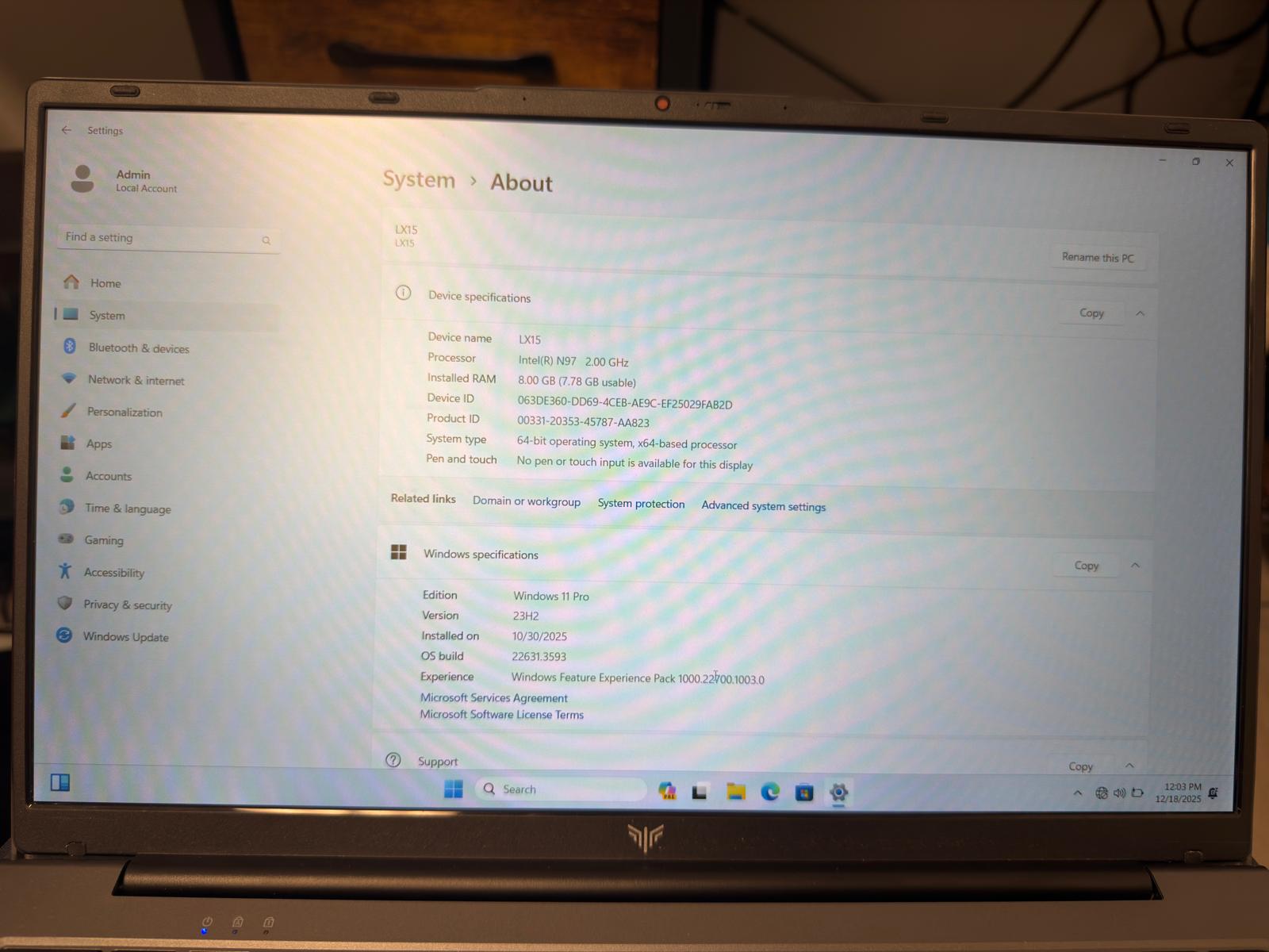 ACEMAGIC laptop computer with 15.6-inch IPS screen in sleek design