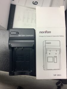 Norifon wall charger in compact foldable plug design