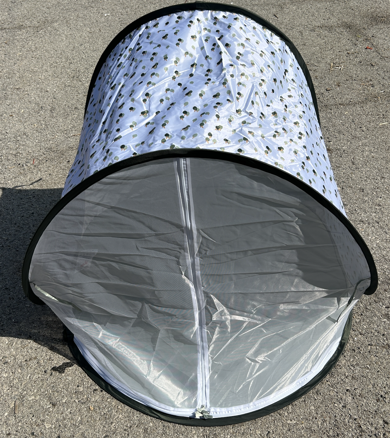 Babymoov anti uv tent in light blue with pop up system