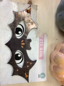 Bat eye mask in black with spooky design
