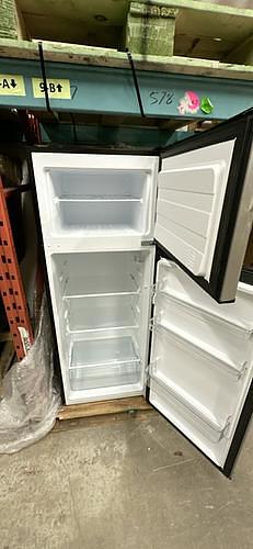 Vissani top freezer refrigerator in stainless steel finish