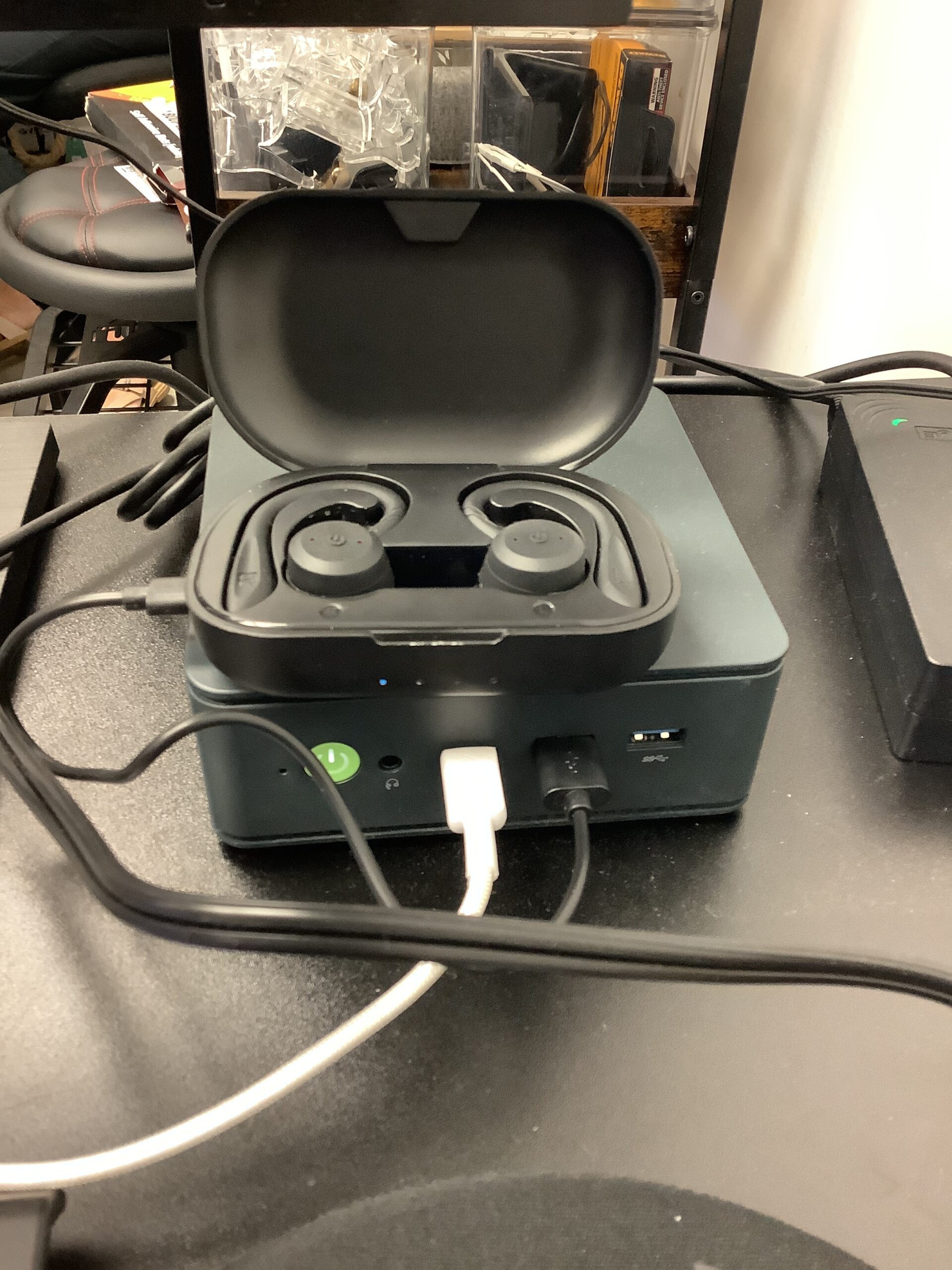 Muzili true wireless earbuds in black with charging case