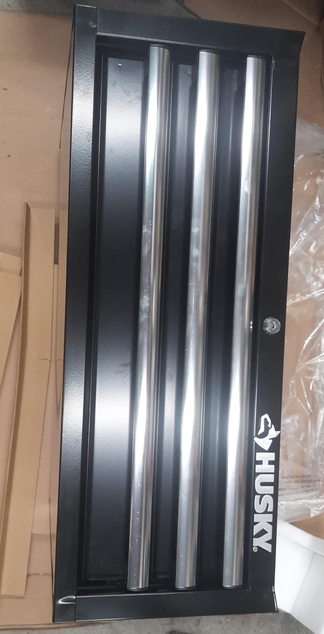 Husky tool storage chest in gloss black finish