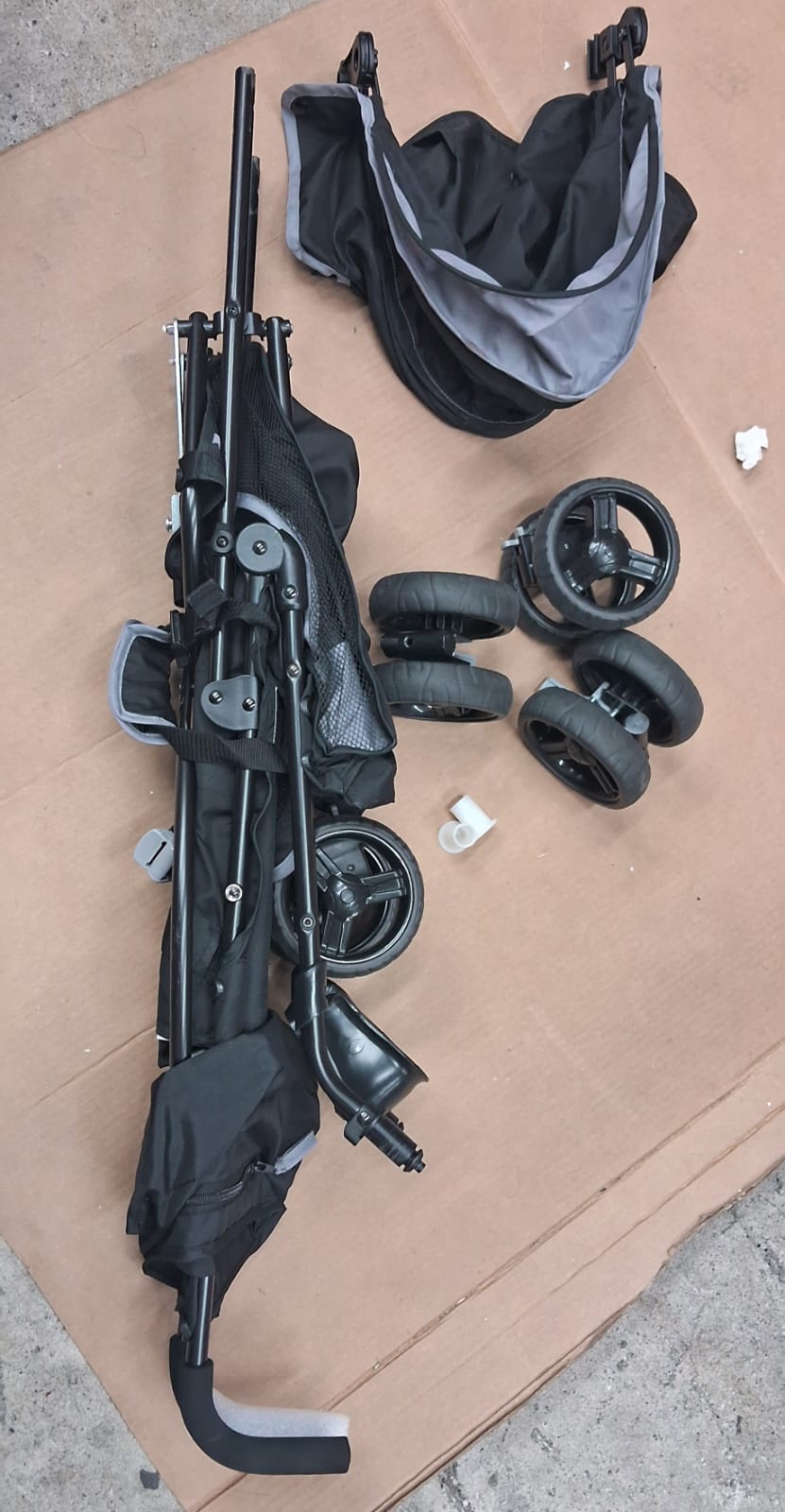 Ingenuity umbrella stroller in gray with pop out sun visor