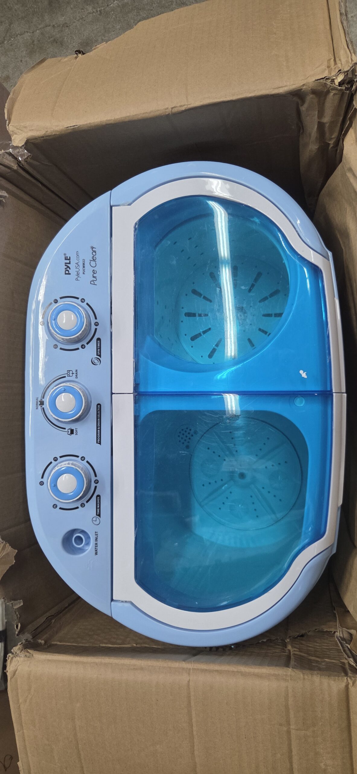 Pyle portable washing machine in compact white design